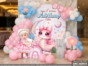 File Thiết Kế Backdrop Thôi Nôi Bé Gái Tuổi Tỵ Tông Hồng Xanh Dễ Thương